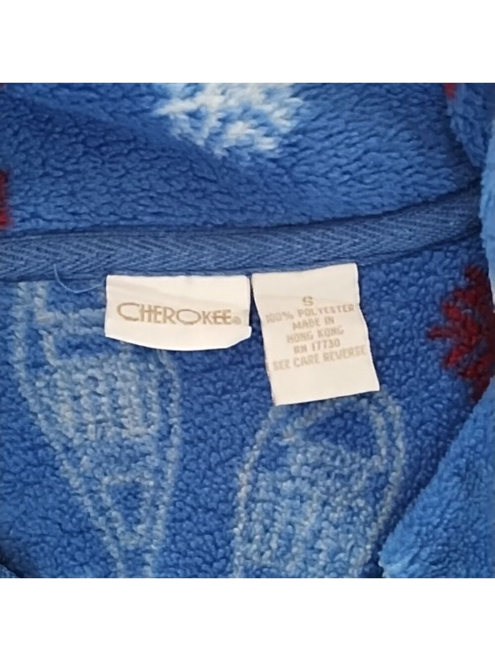 Winter sports themed Sweatshirt, size small, by Cherokee - Picture 9 of 9